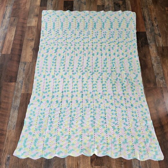 Vtg Pastel Crochet Baby Blanket Handmade 42"x60" Granny Easter Spring Rainbow - Picture 5 of 6